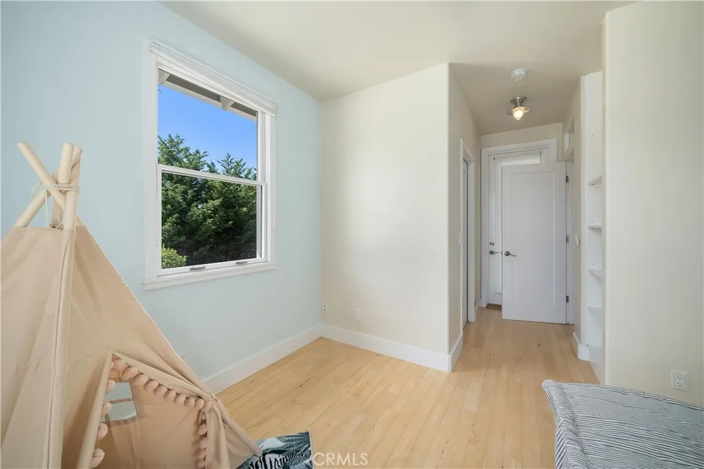 main property photo 53
