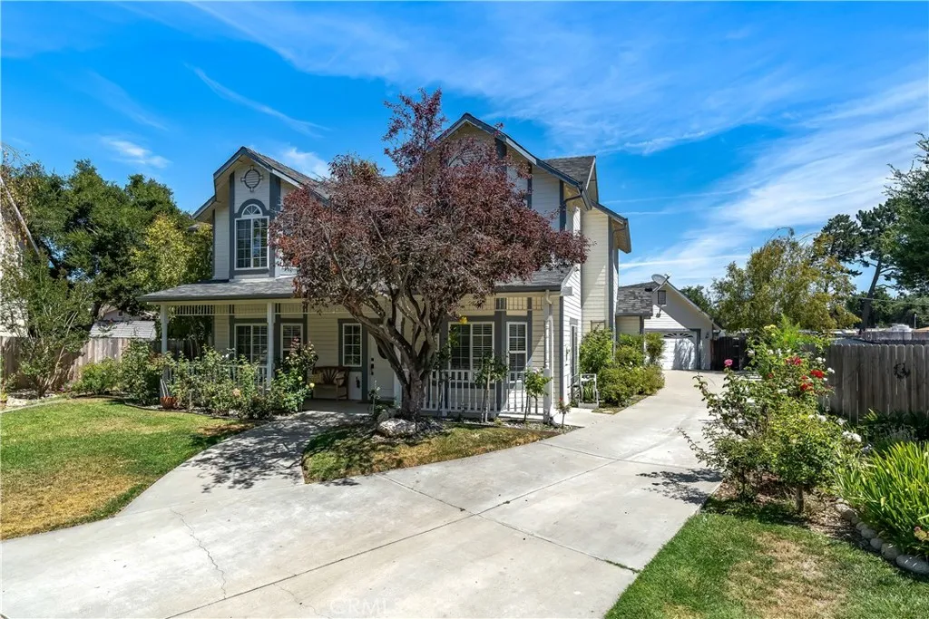 main property photo 26