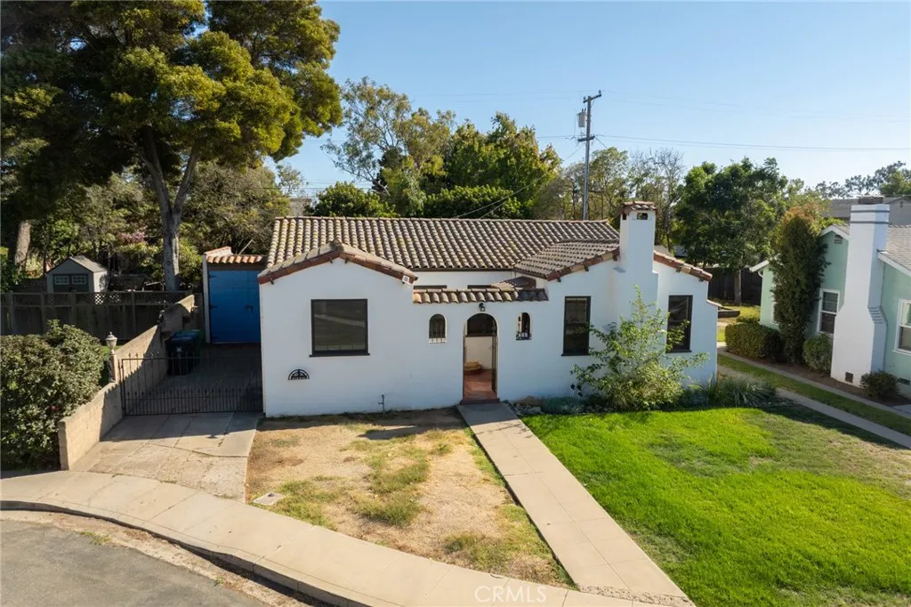 main property photo 2