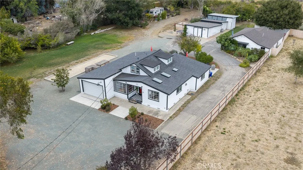 main property photo 68