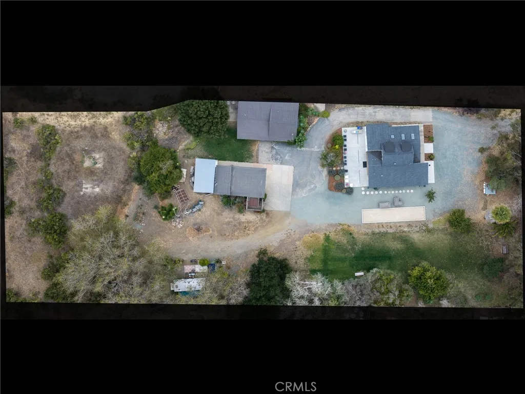 main property photo 70