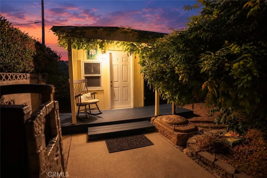 main property photo 50