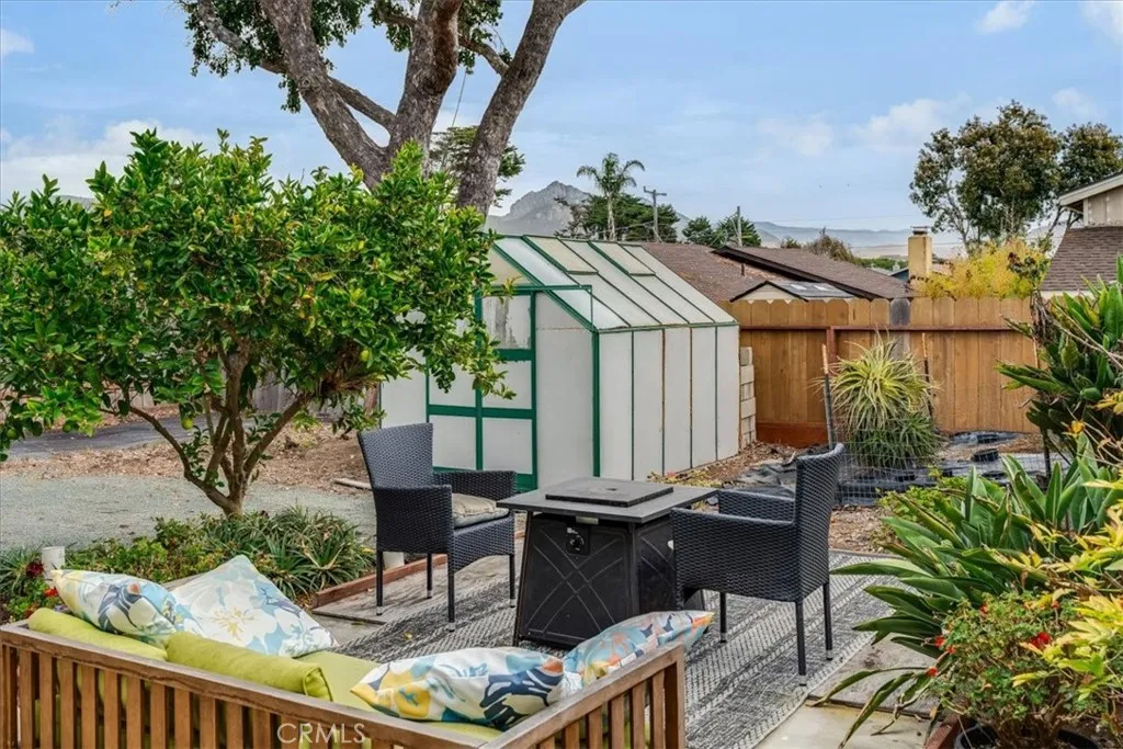 main property photo 18