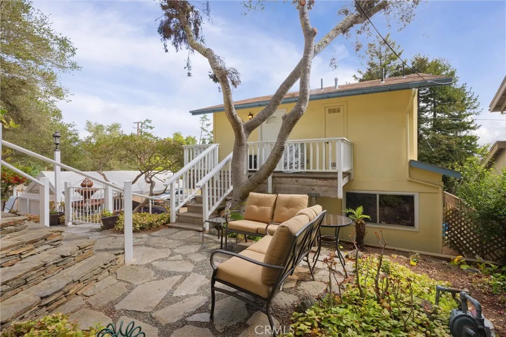 main property photo 41