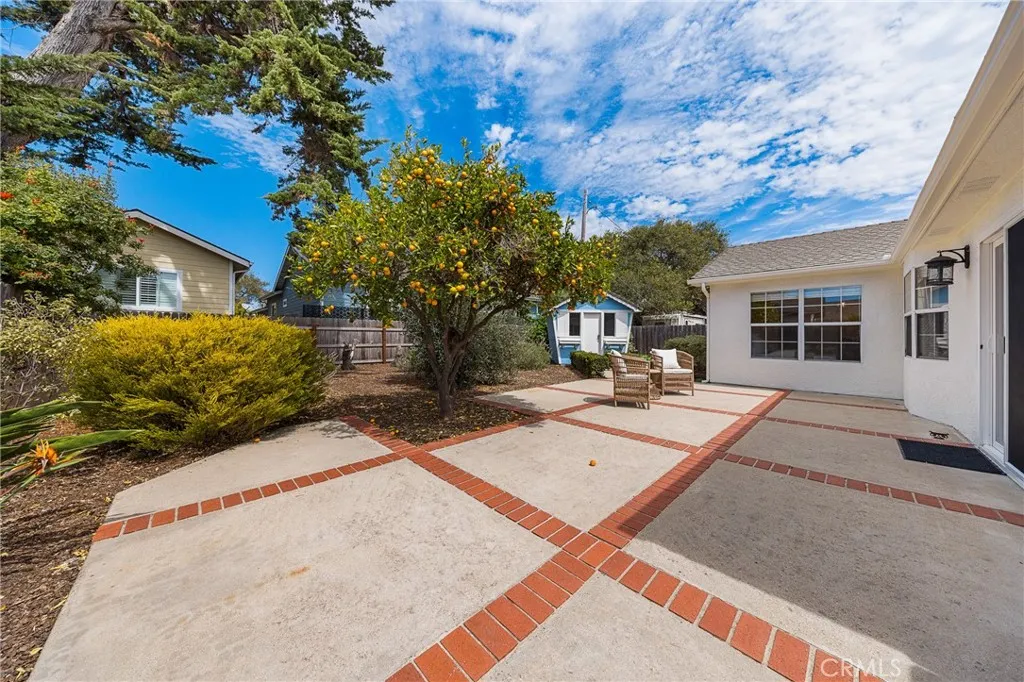 main property photo 34