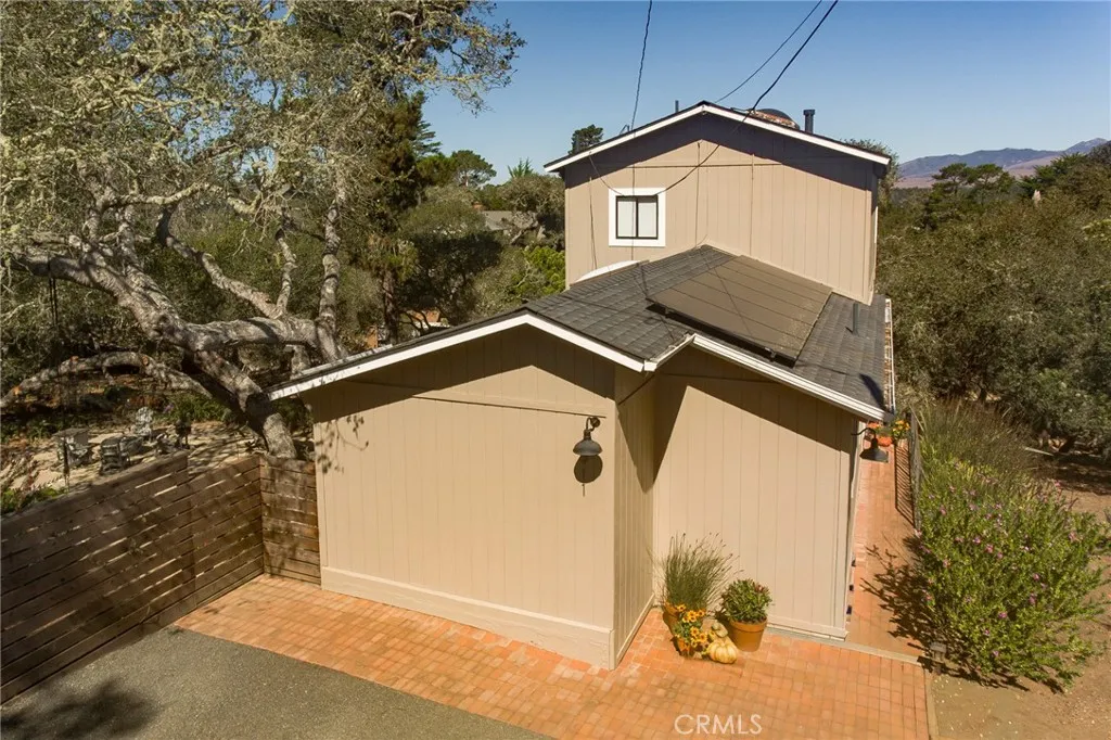 main property photo 54