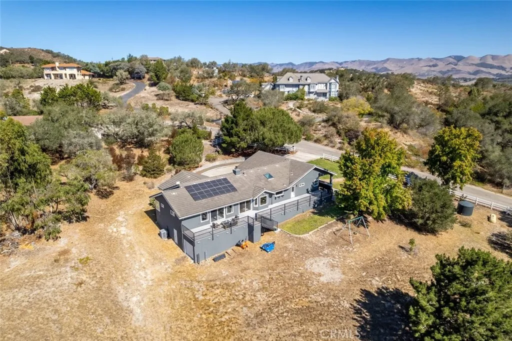 main property photo 74