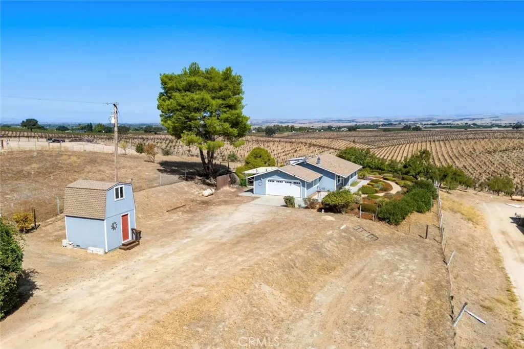 main property photo 42