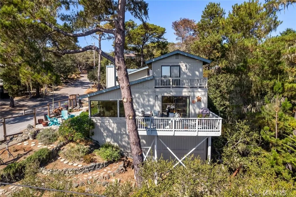 main property photo 58
