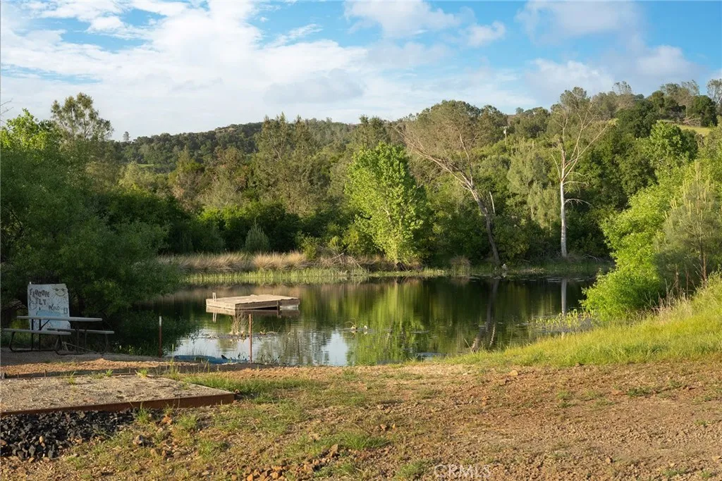 main property photo 11