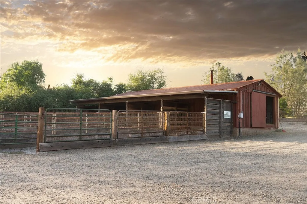 main property photo 51