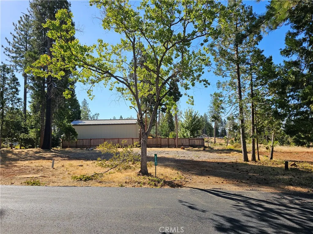 main property photo 9
