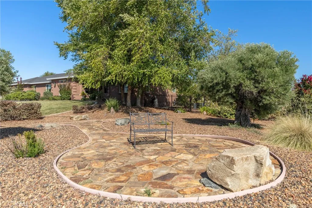 main property photo 45