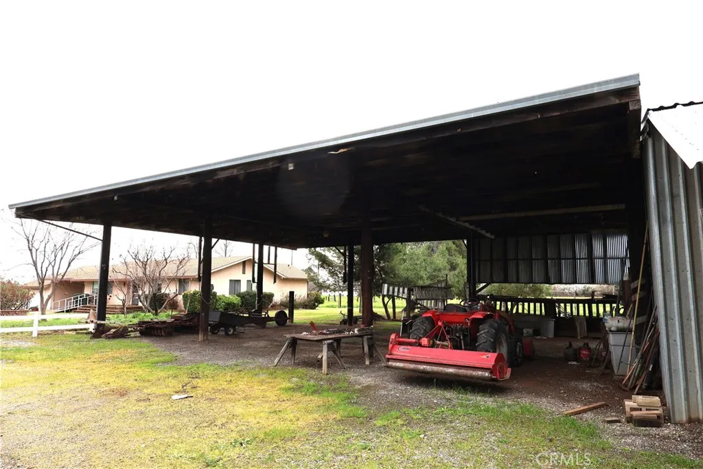 main property photo 58