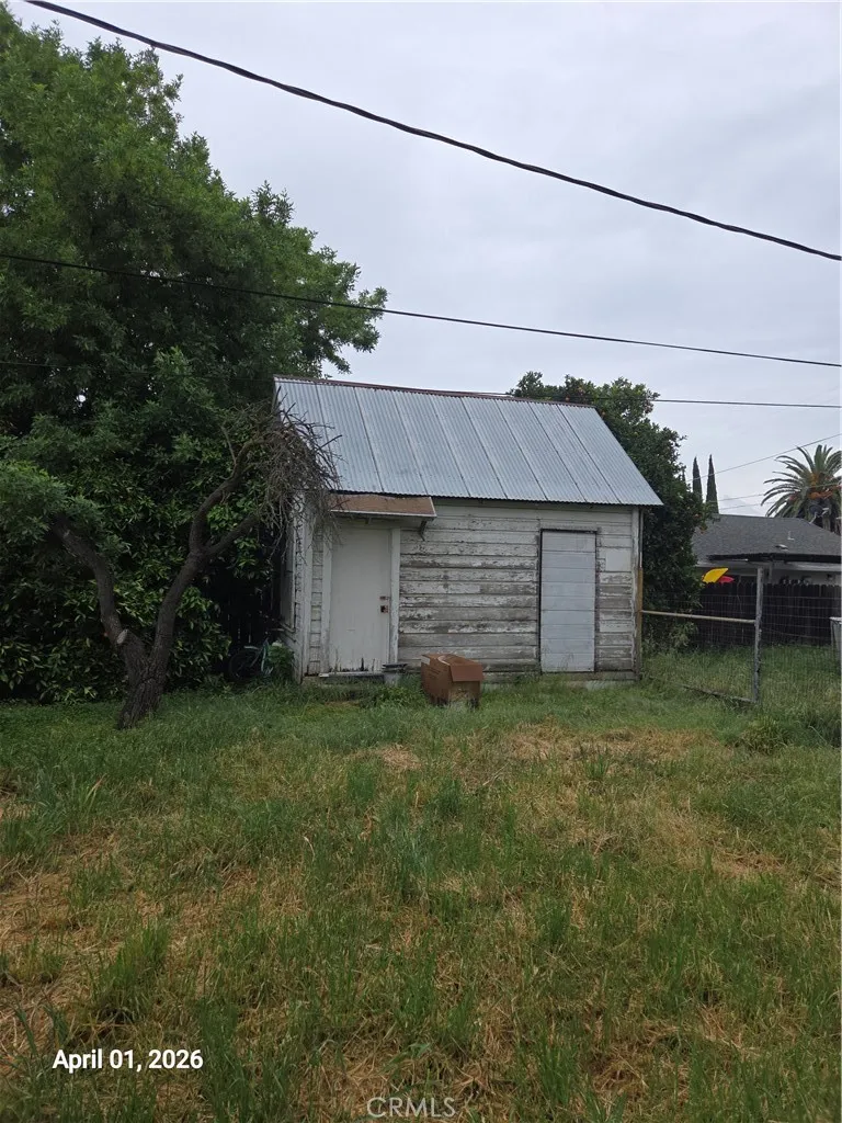 main property photo 12