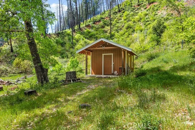 main property photo 51