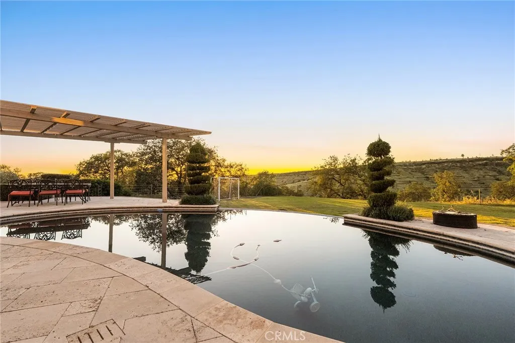main property photo 65