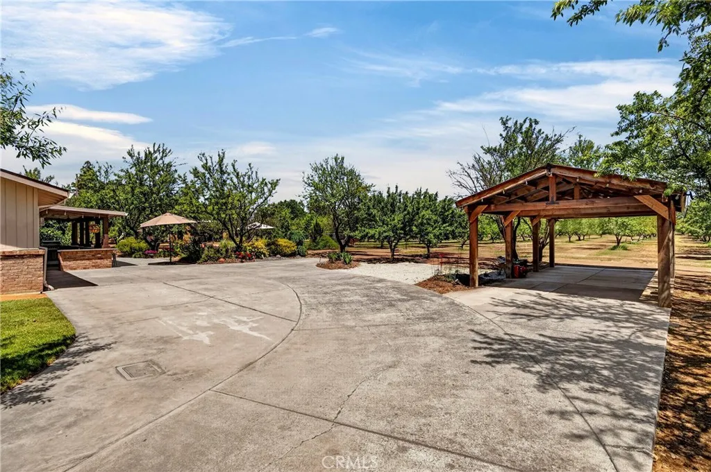 main property photo 46
