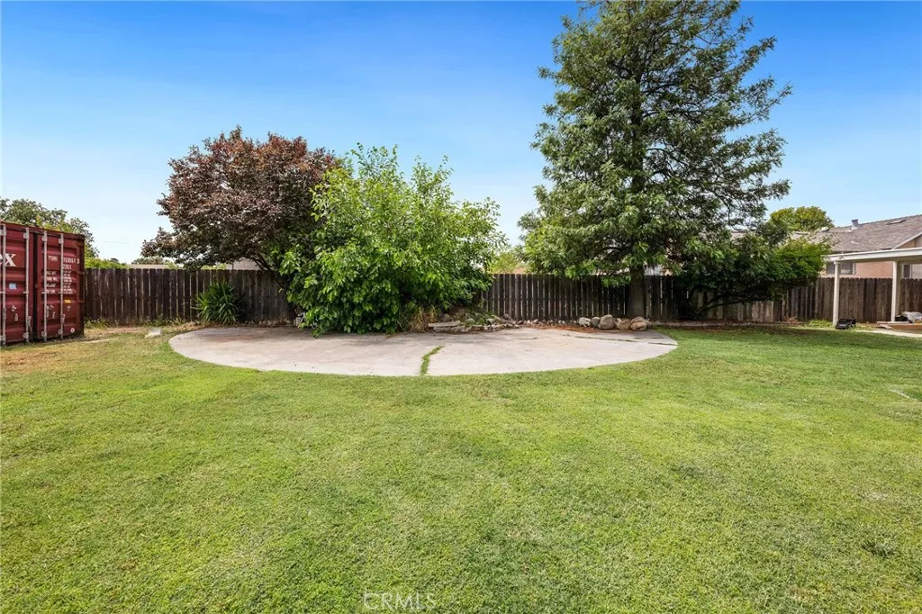 main property photo 24