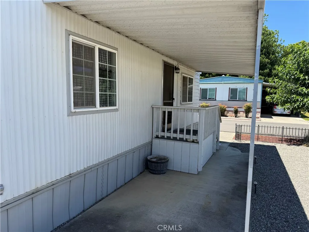 main property photo 22