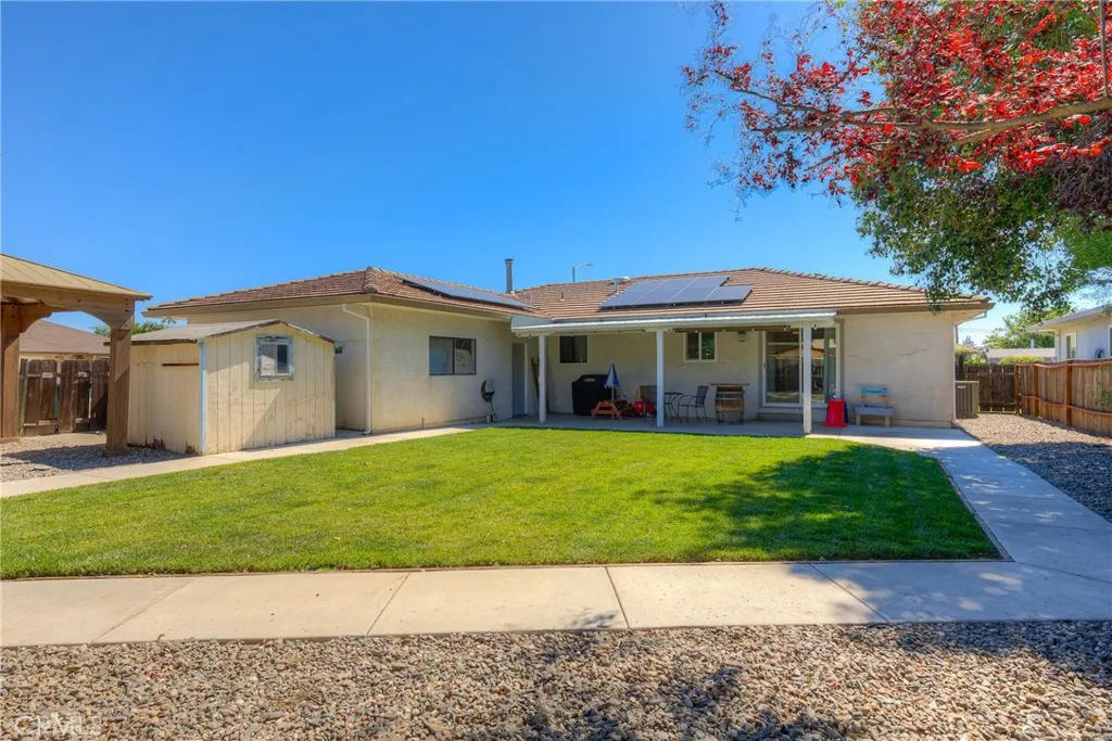 main property photo 36