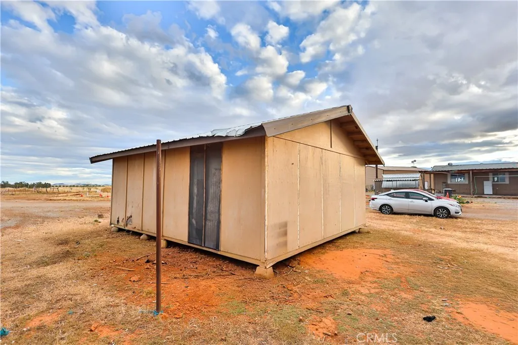 main property photo 14