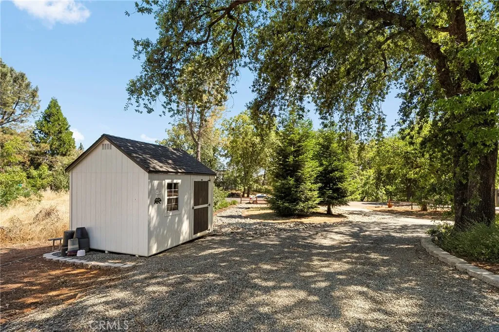 main property photo 60