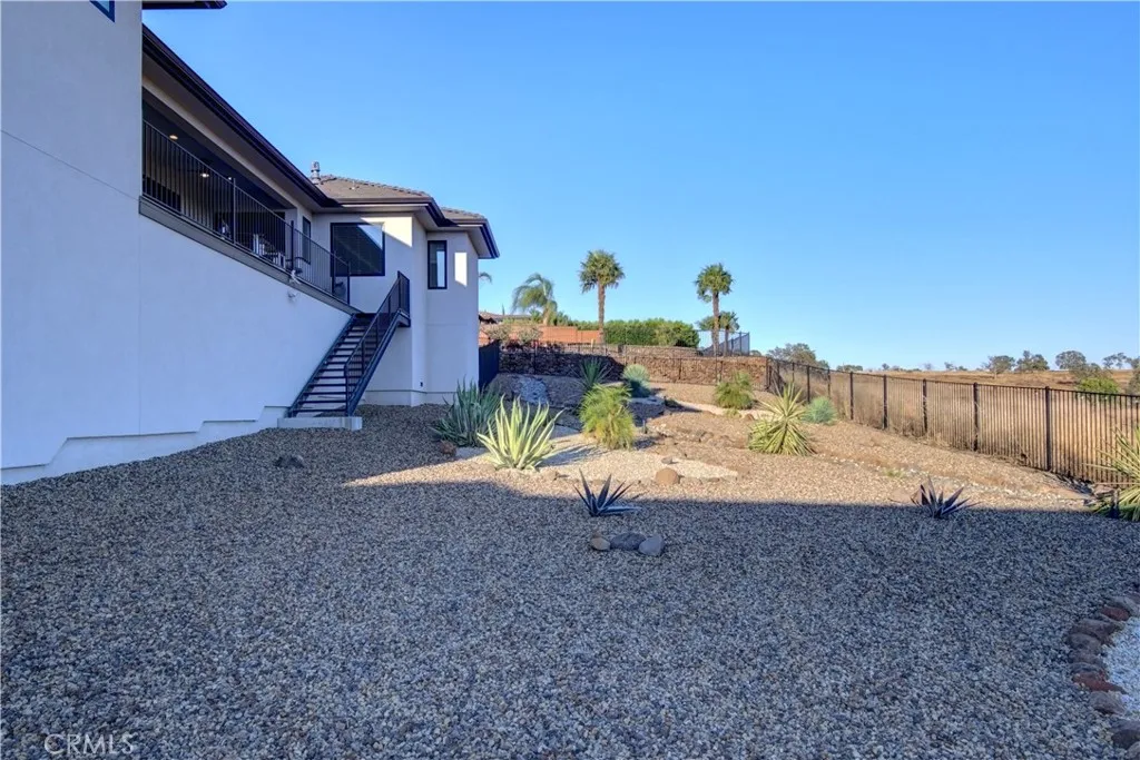 main property photo 51