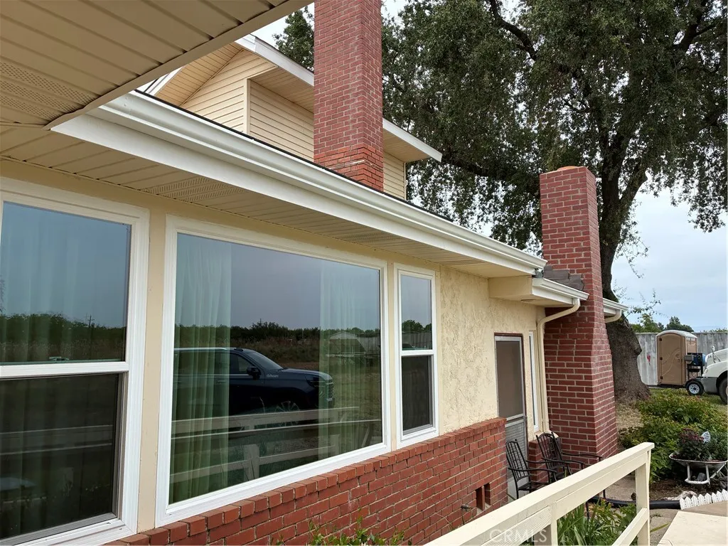 main property photo 50