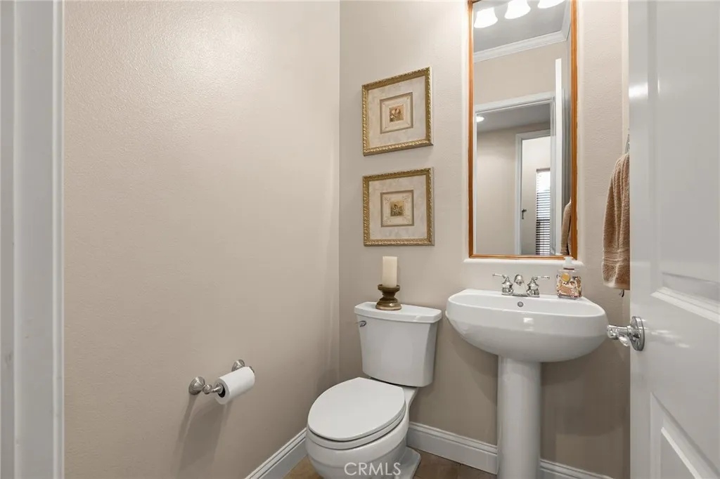 main property photo 60