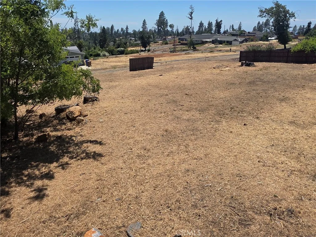 main property photo 8