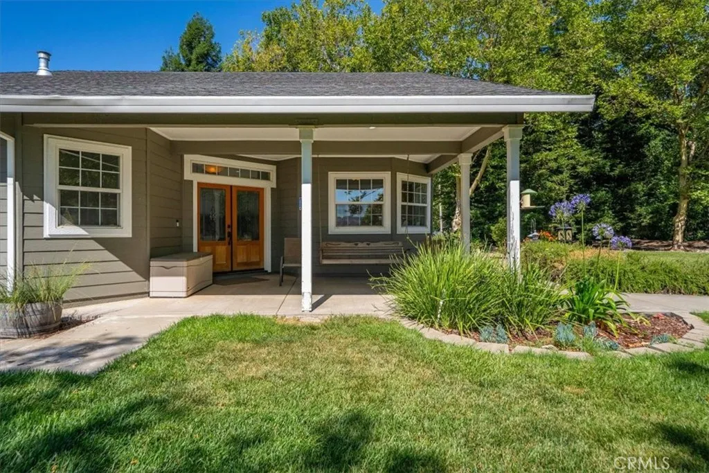 main property photo 18