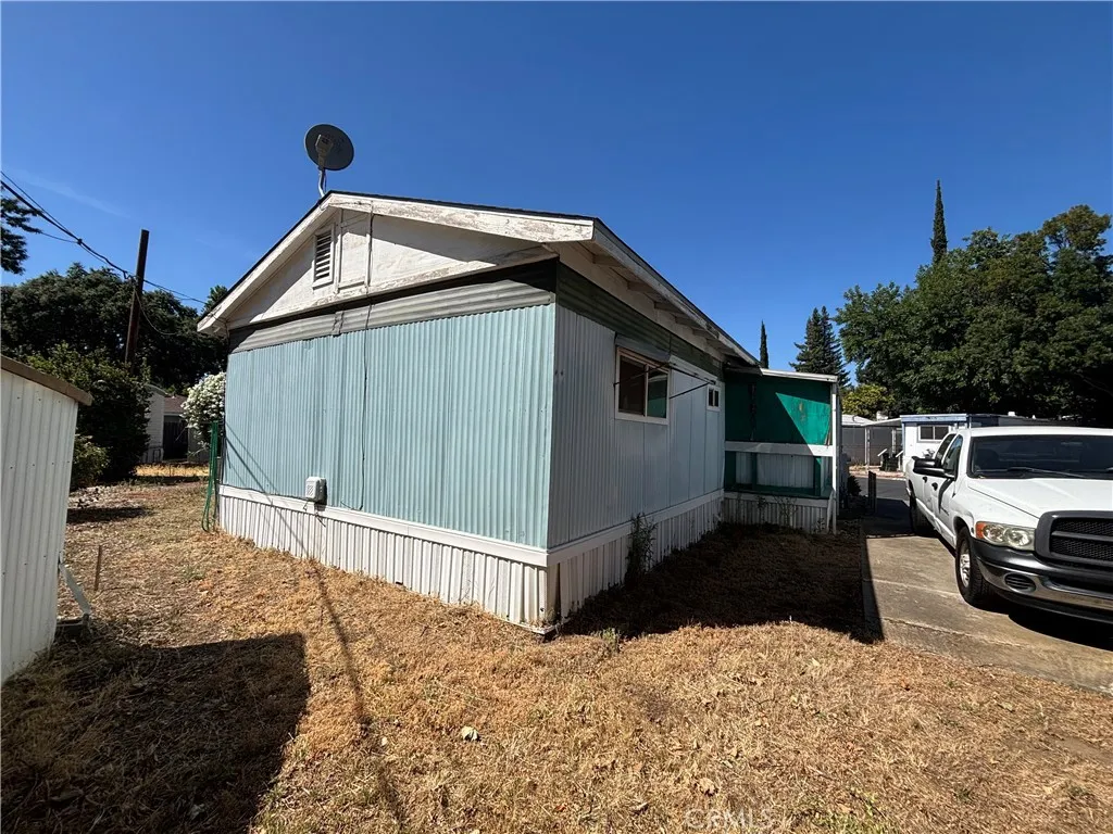 main property photo 23