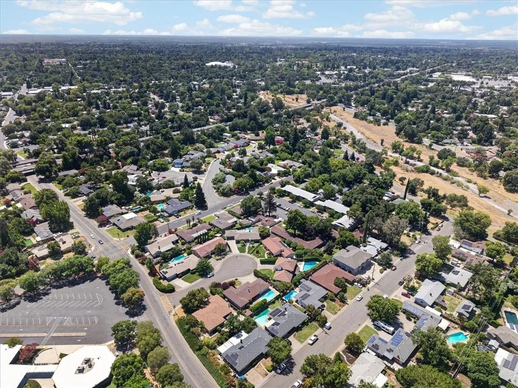 main property photo 61