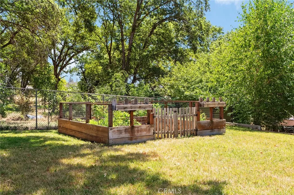 main property photo 64