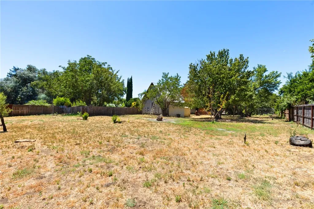 main property photo 31