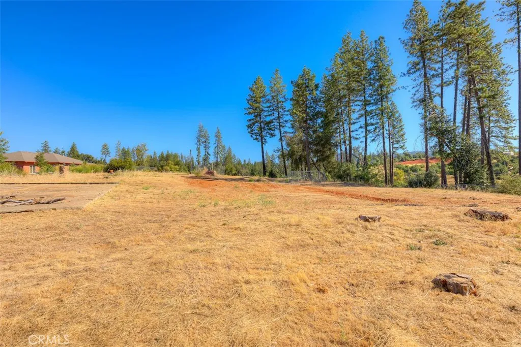 main property photo 10