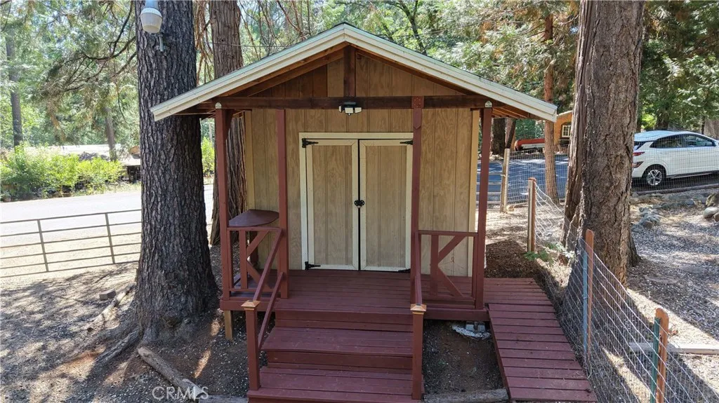 main property photo 49