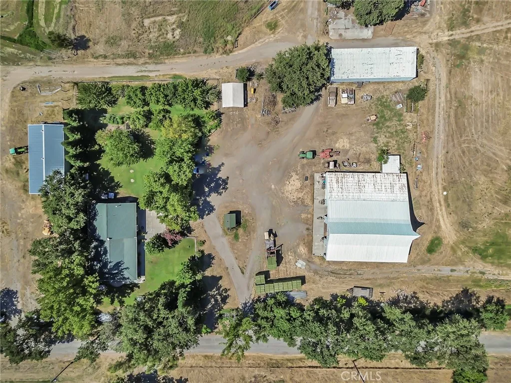 main property photo 21