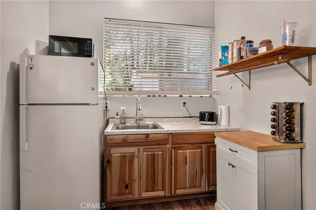 main property photo 107