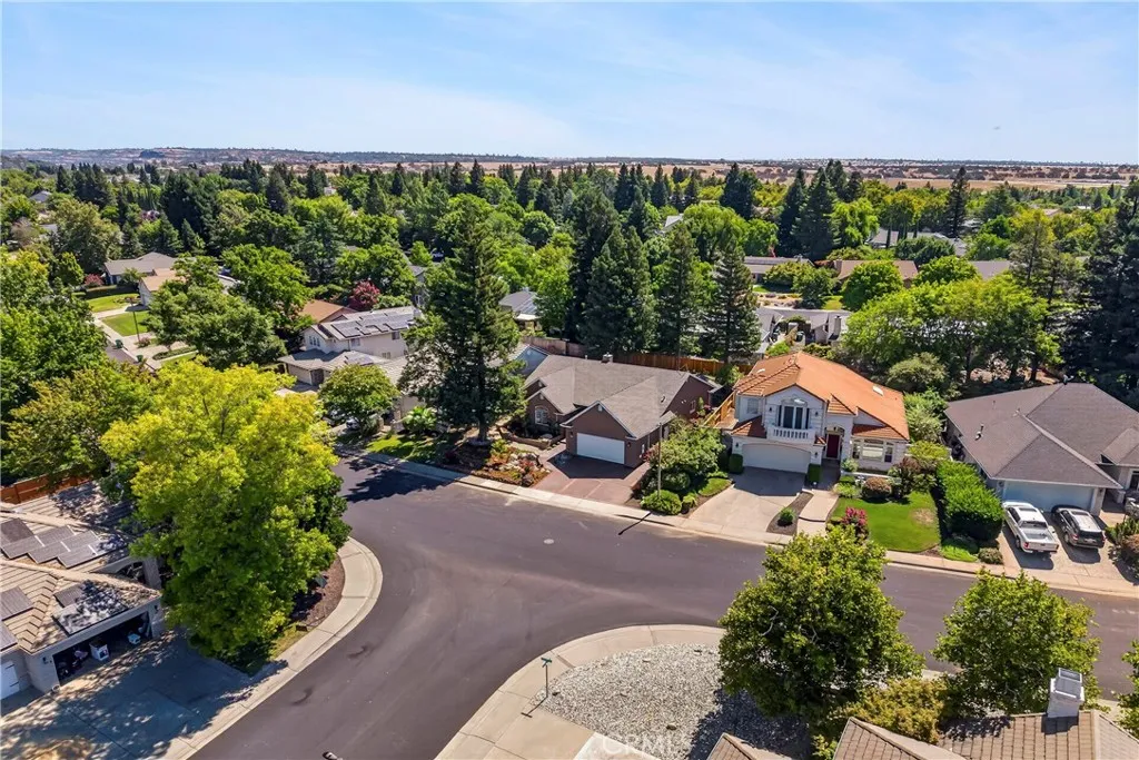 main property photo 64