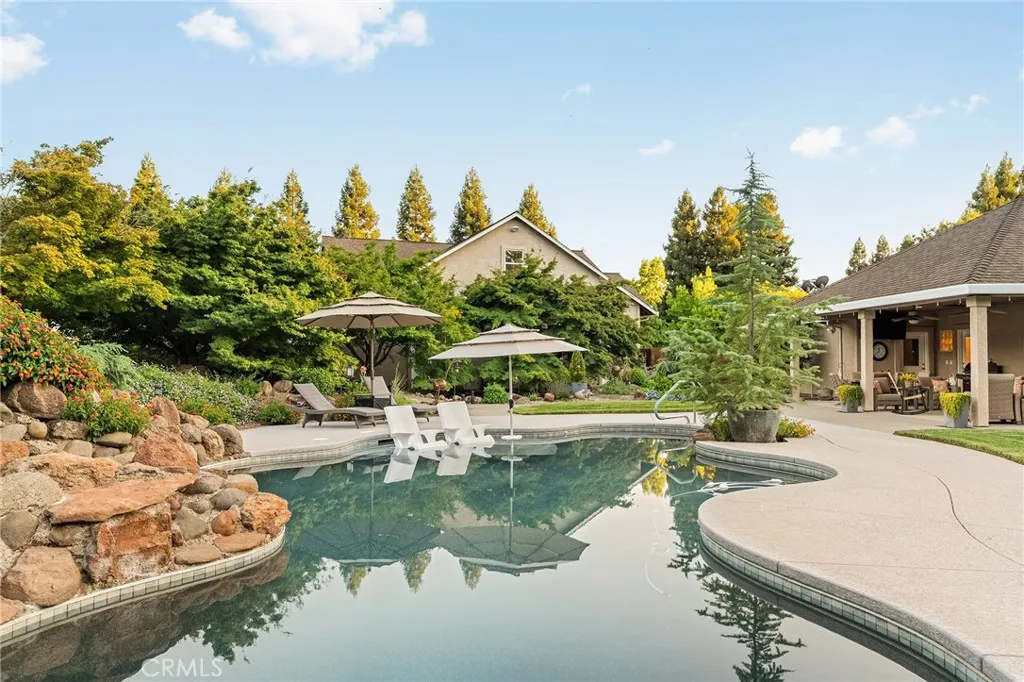 main property photo 49