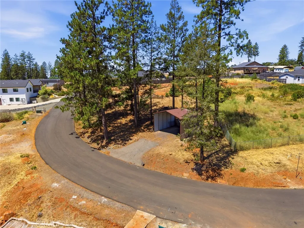 main property photo 11