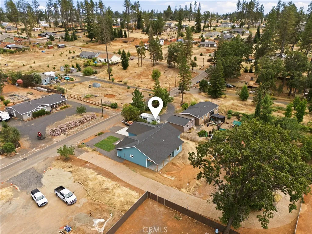 main property photo 33