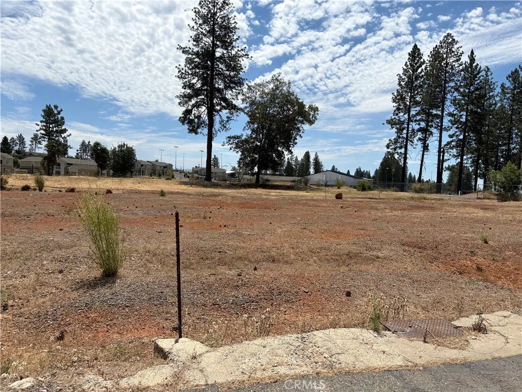 main property photo 12