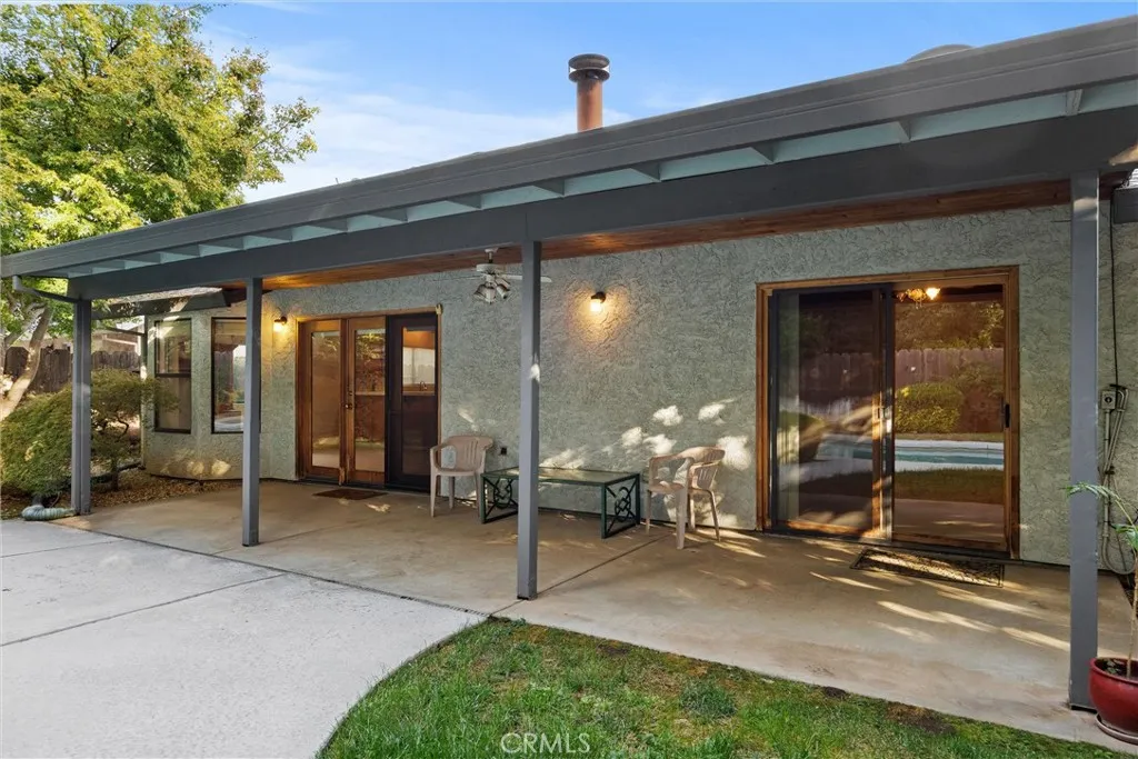 main property photo 39