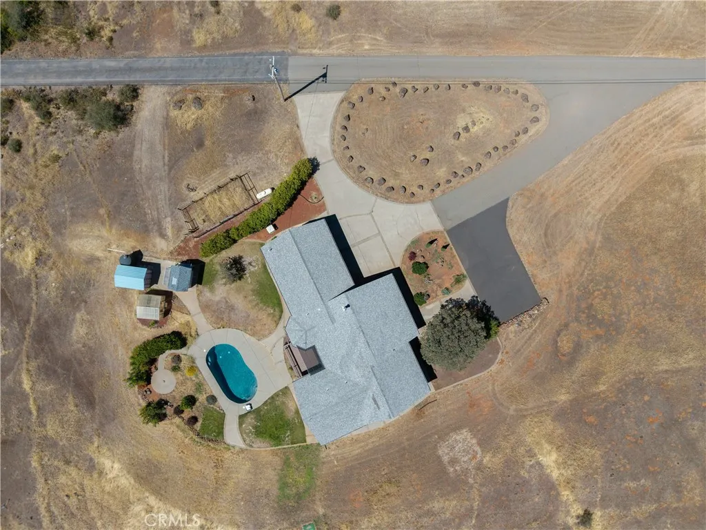 main property photo 70