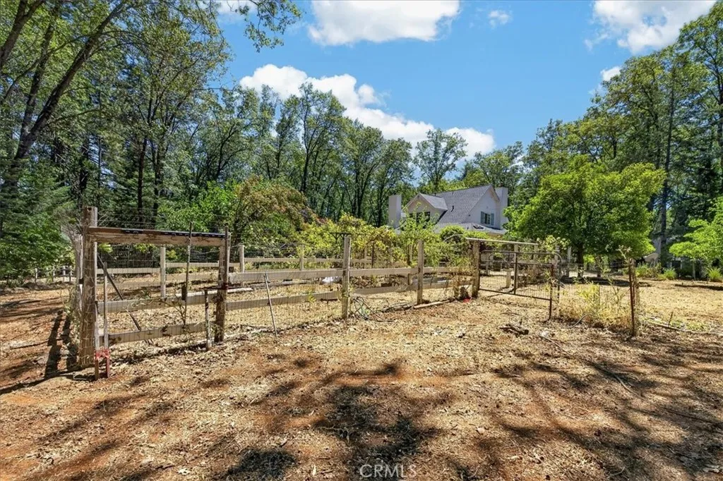 main property photo 41