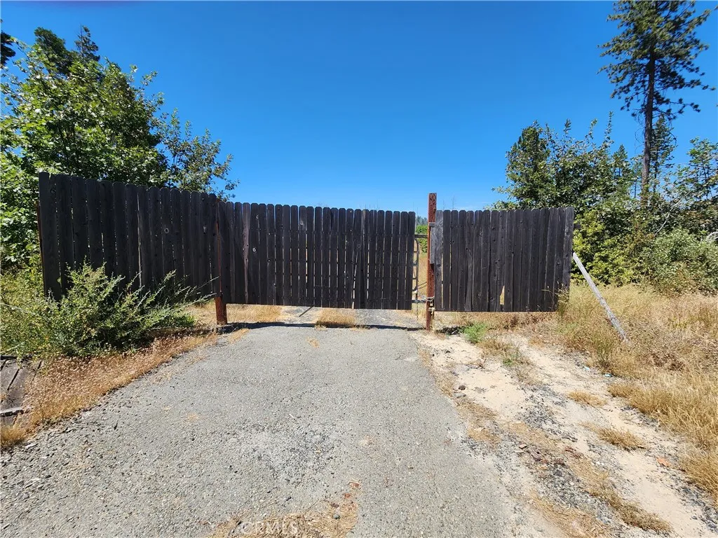 main property photo 10