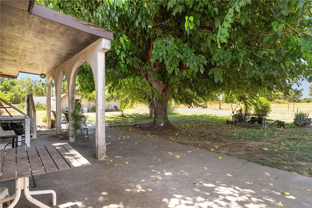 main property photo 60